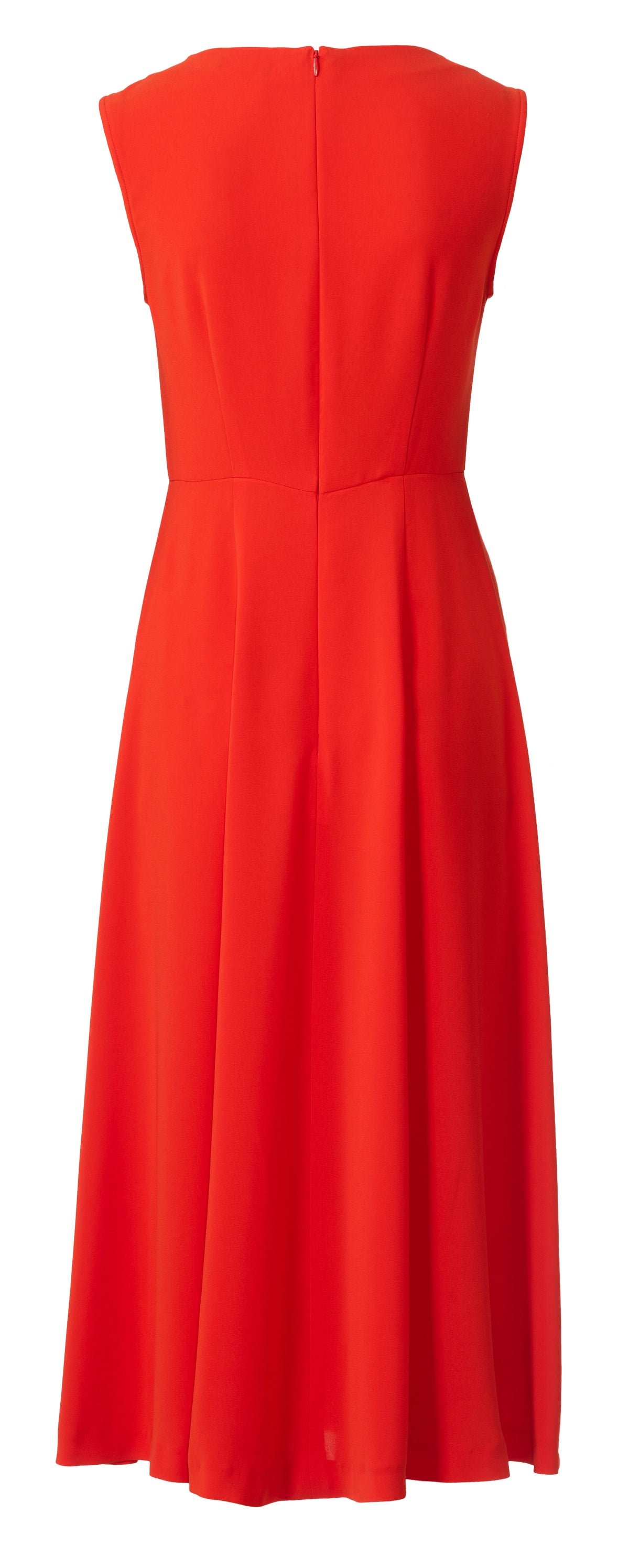 Patron Burda n°6133 – Robe féminine à jupe évasée