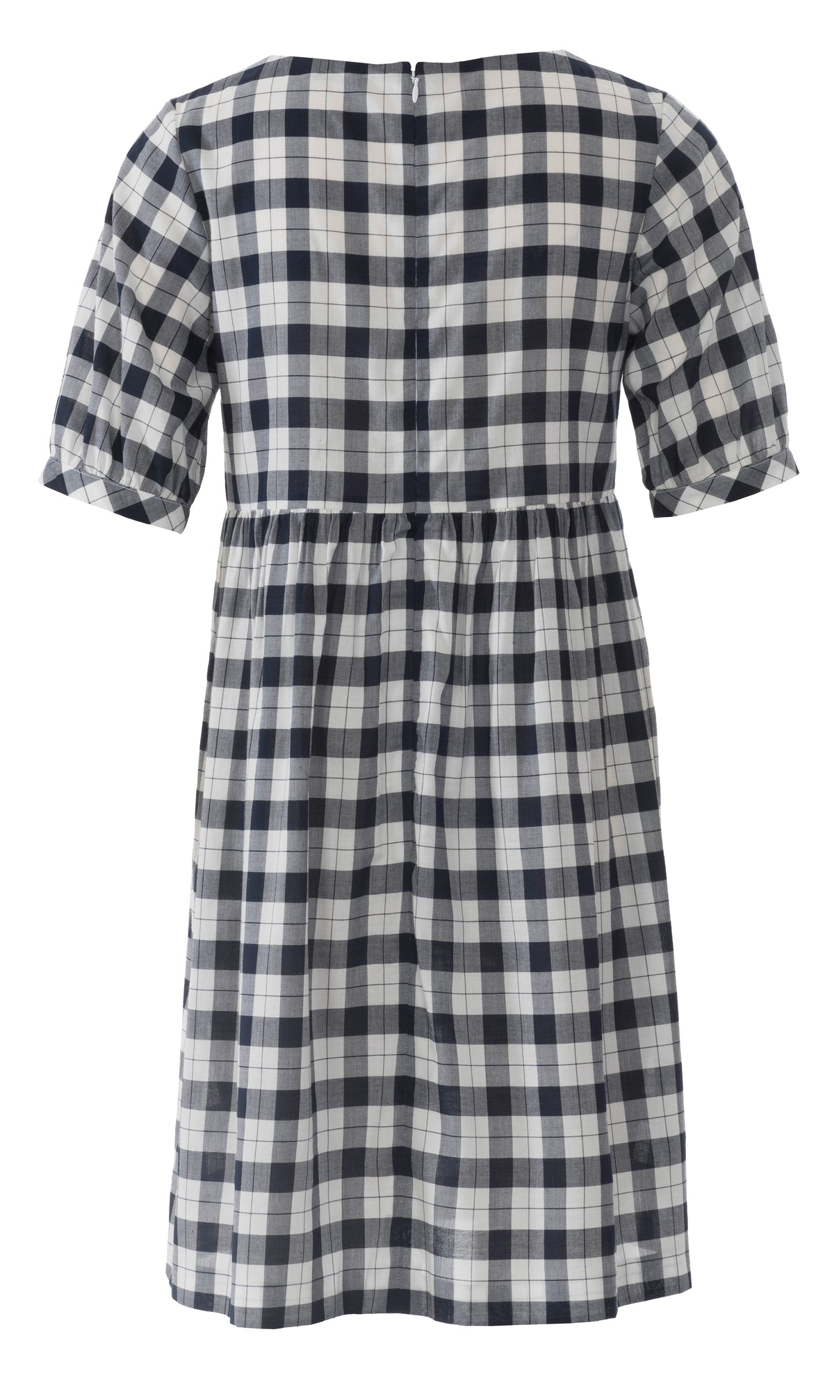 Patron Burda n°6401 – Robe féminine à manches variées