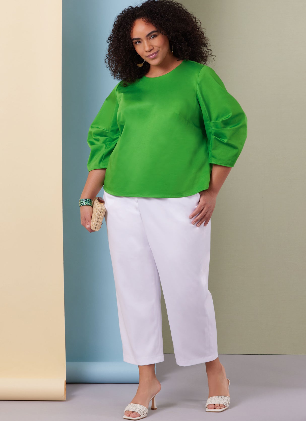 Patron Butterick n°7002 - Ensemble haut à manches bouffantes, jupe et pantalon fuselé