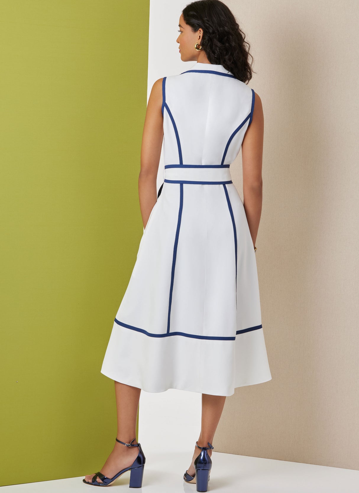 Patron Butterick n°7038 – Robe midi ajustée