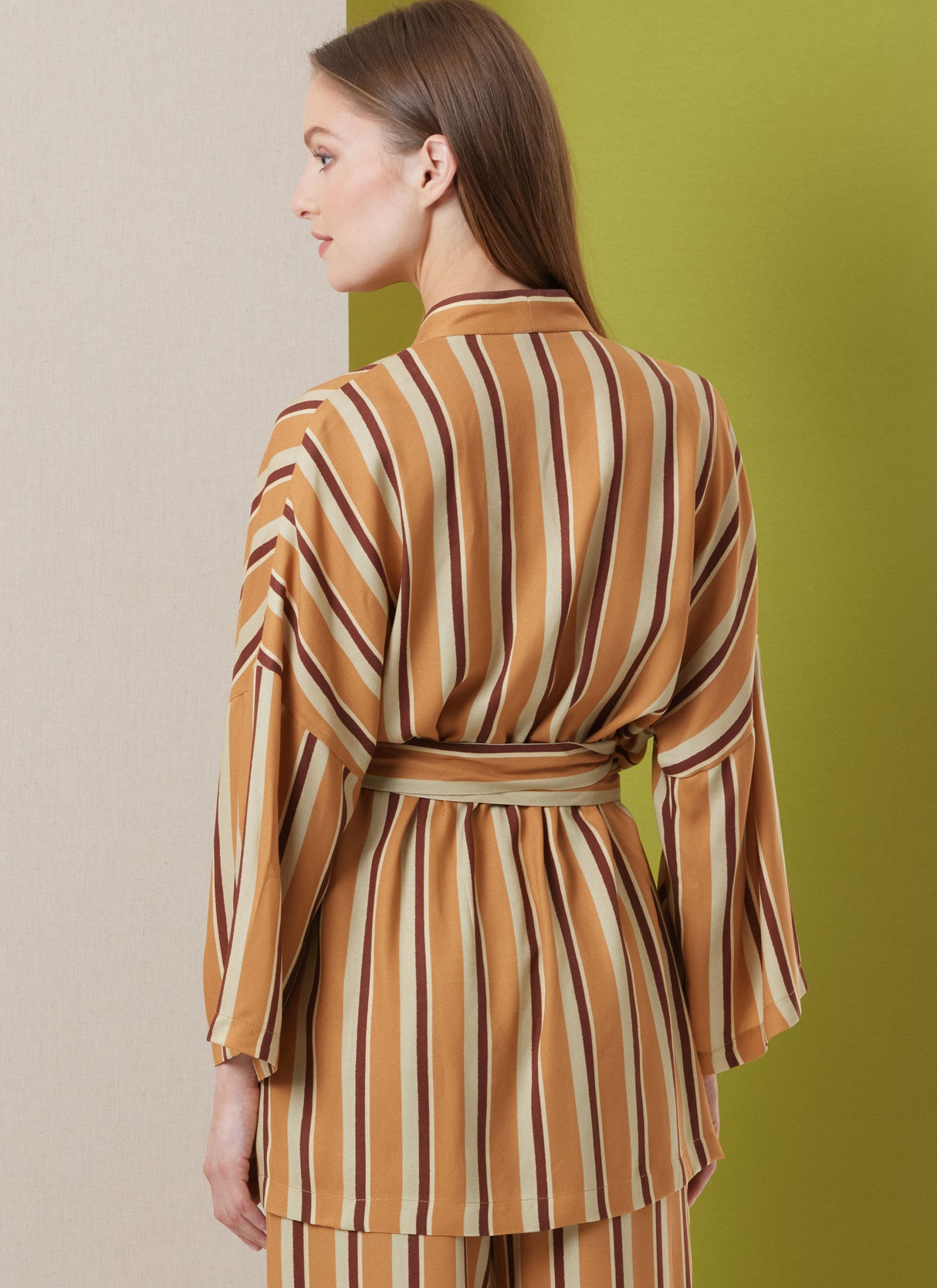 Patron Butterick n°7047 – Robe d’intérieur et pantalon