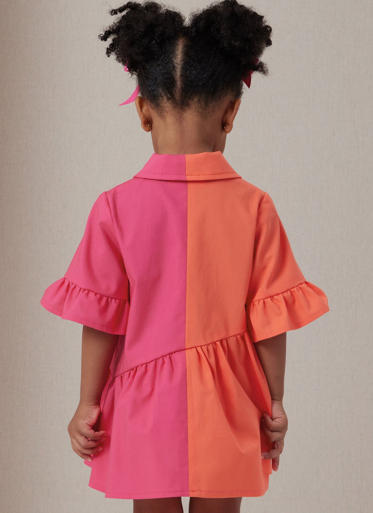Patron Butterick n°7049 – Robe-tunique bébé à manches