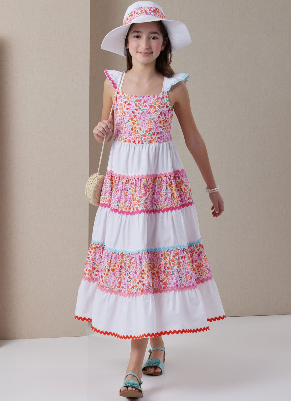 Patron Butterick n°7051 – Robe à étages et chapeau