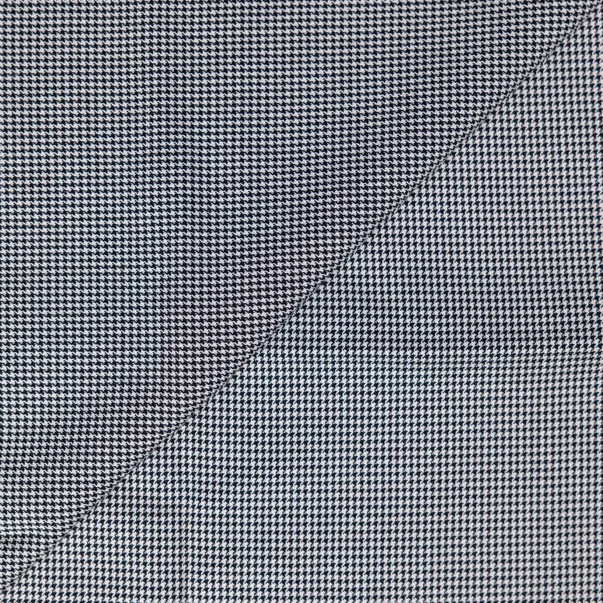 Tissu tailleur viscose & élasthanne – Pieds-de-puce noir et blanc