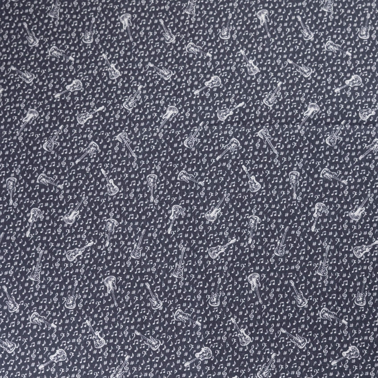 Twill 100% viscose – Motif guitares fond noir