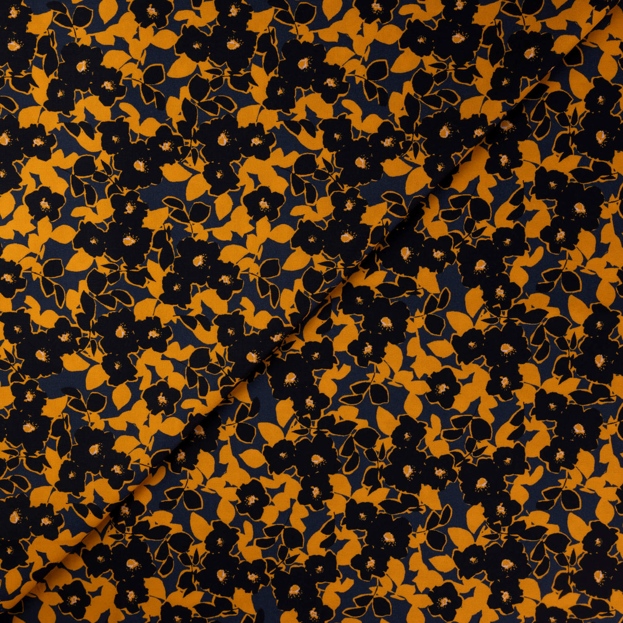 Popeline 100% coton – Fleurs noir et orange fond marine