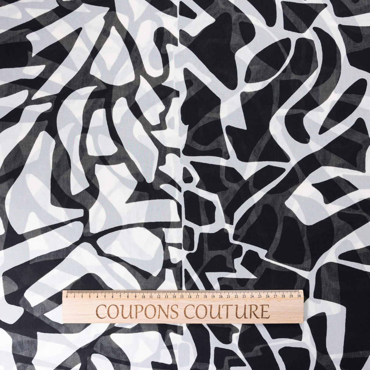 Georgette - Graphisme noir et blanc