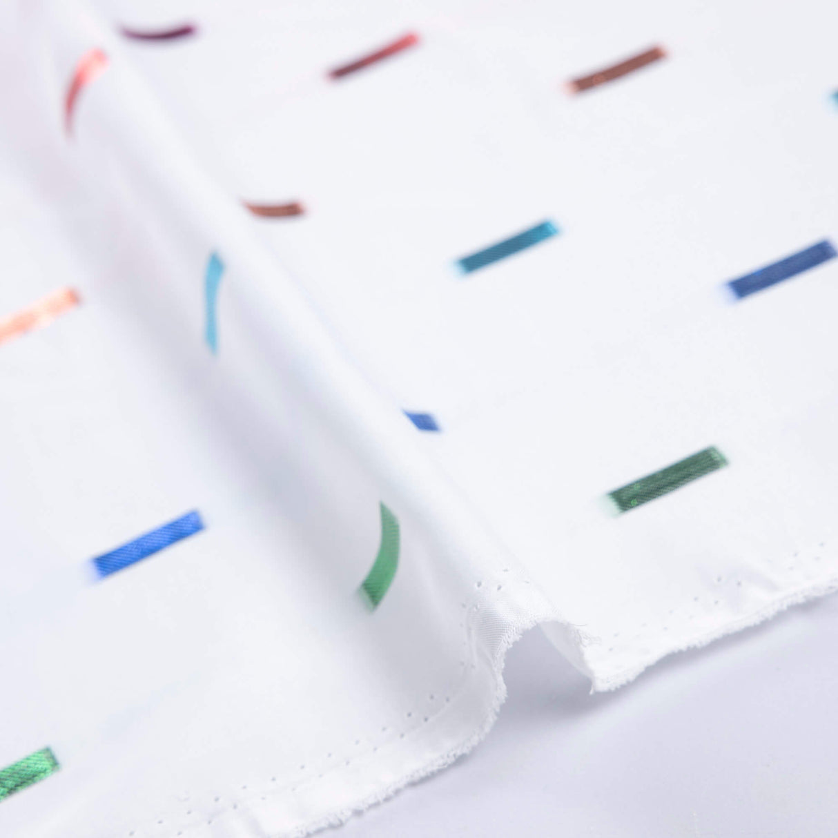 Toile légère blanche - Rectangles lurex multicolores