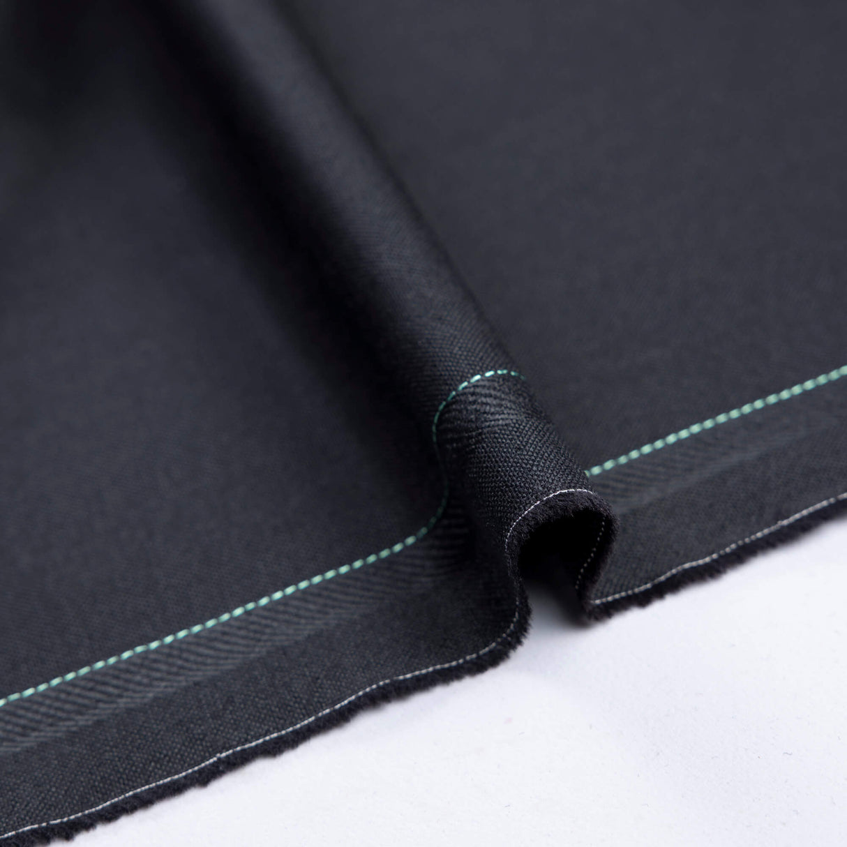 Tissu tailleur natté - Noir