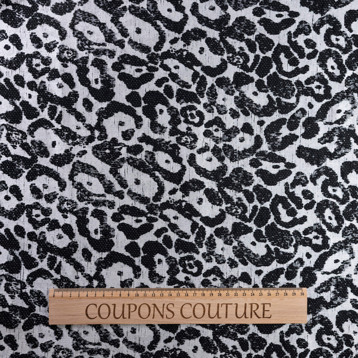 Jacquard broché - Léopard noir et blanc