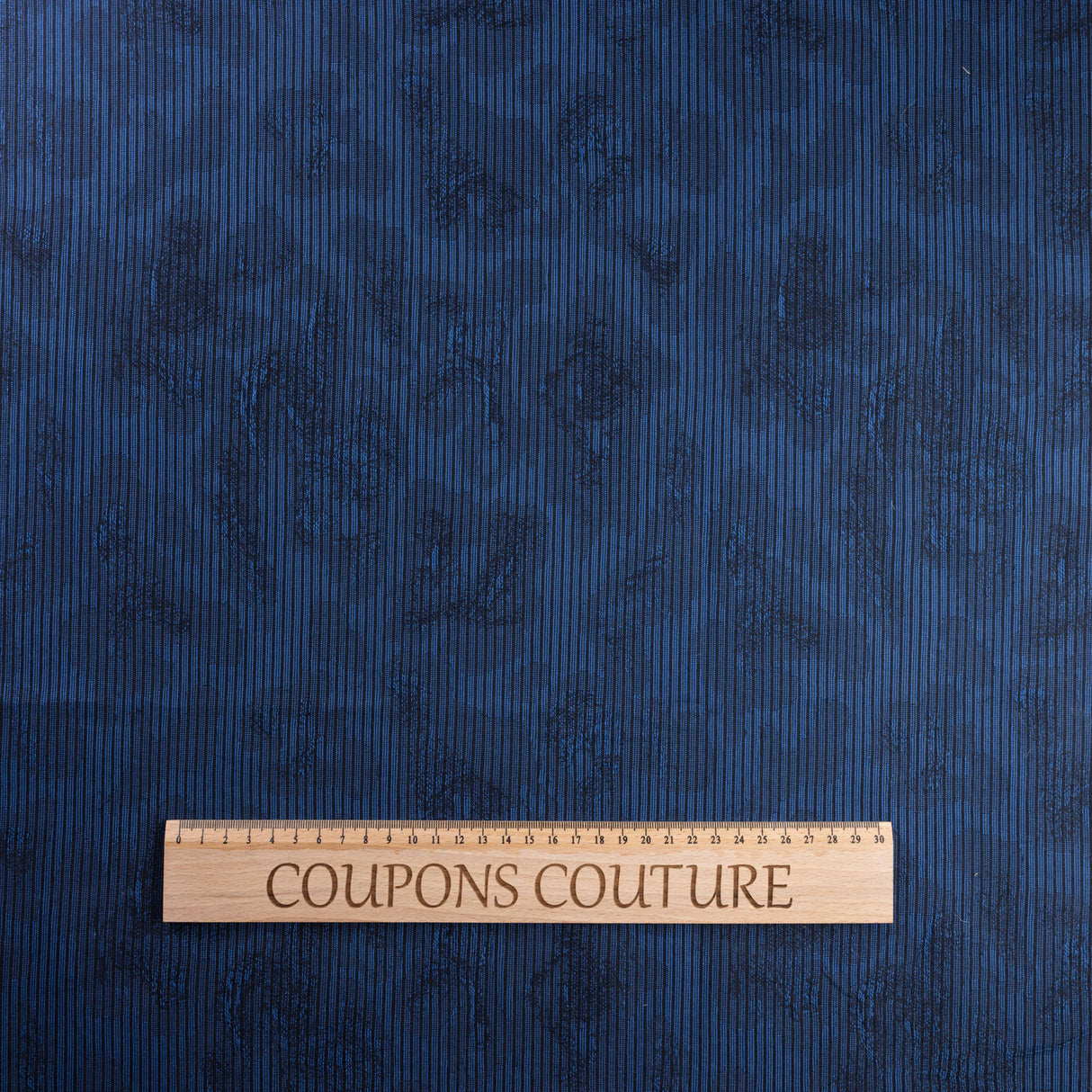 Jacquard 100% coton - Fleurs bleu roi et noir