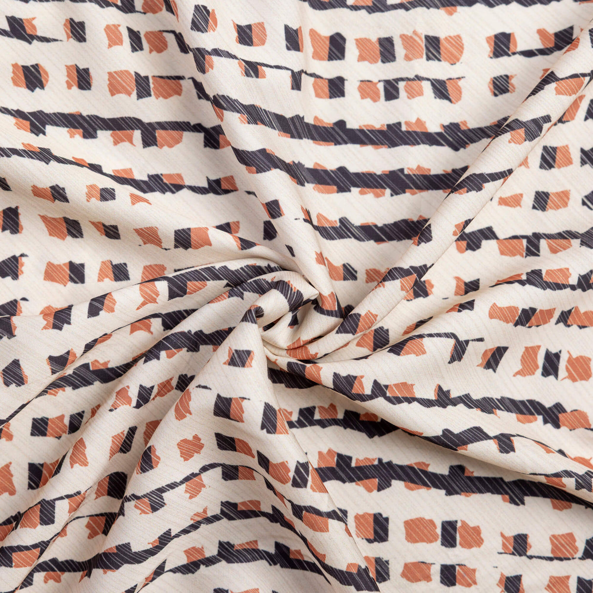 Crêpe microfibre - Graphisme noir et terracotta fond écru