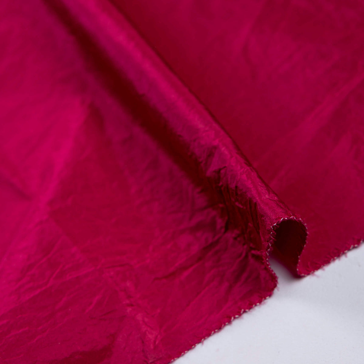 Taffetas froissé 100% soie - Framboise