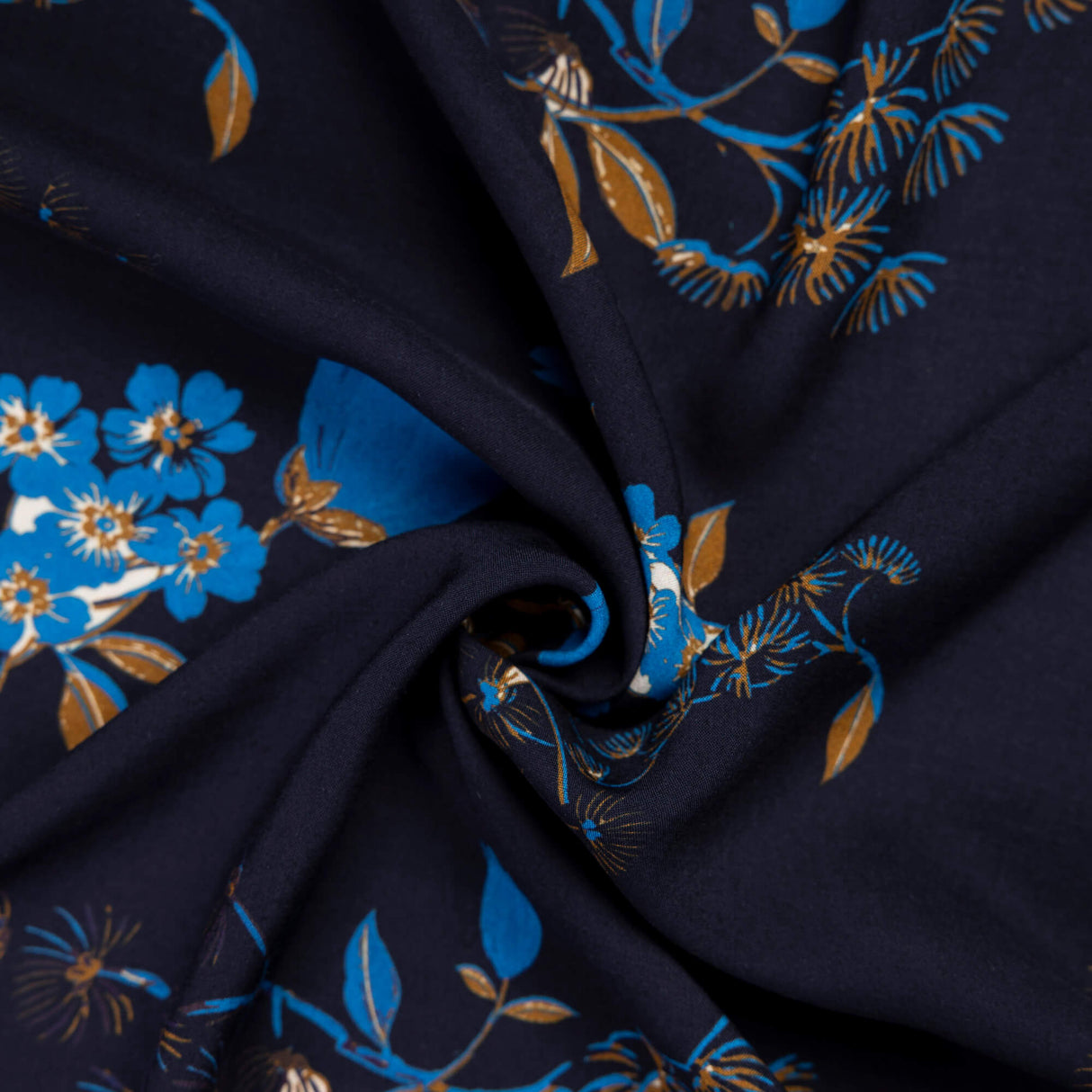Étoffe 100% viscose – Bouquet bleu fond marine