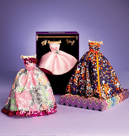 Patron McCall's n°6903 – Vêtements et accessoires pour poupée de 30 cm