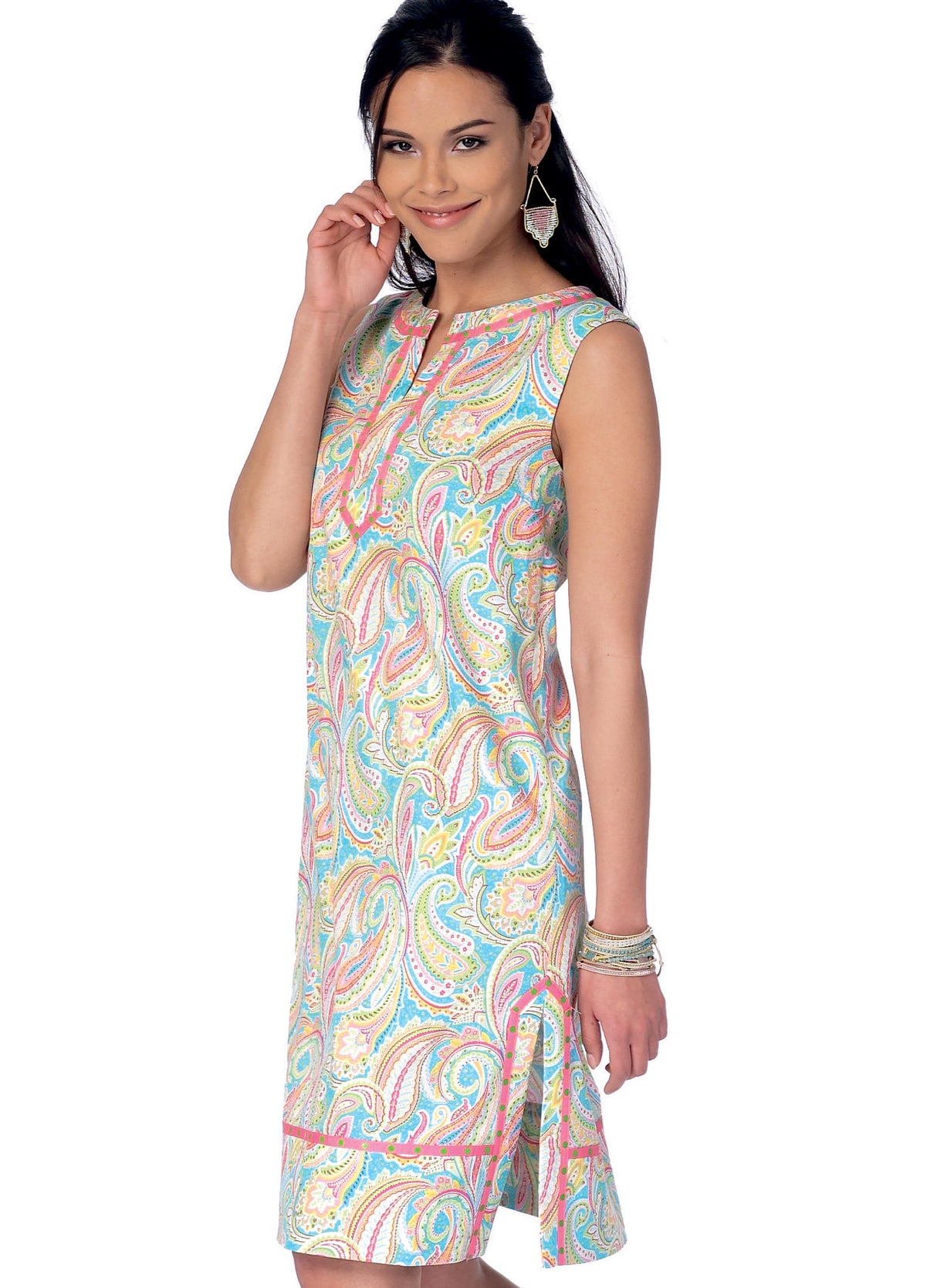 Patron McCall's n°7408 – Tuniques et robes élégantes pour femme