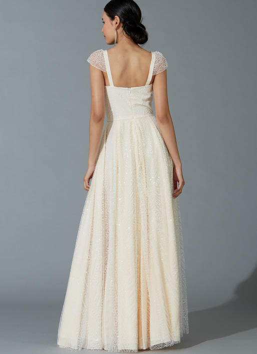 Patron McCall's n°7718 - Robes de soirée élégantes pour femmes