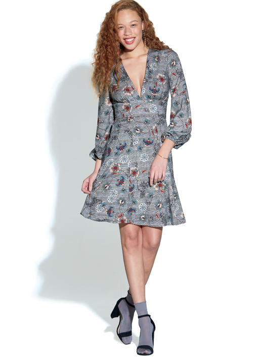 Patron McCall's n°7802 - Robes ajustées pour femmes