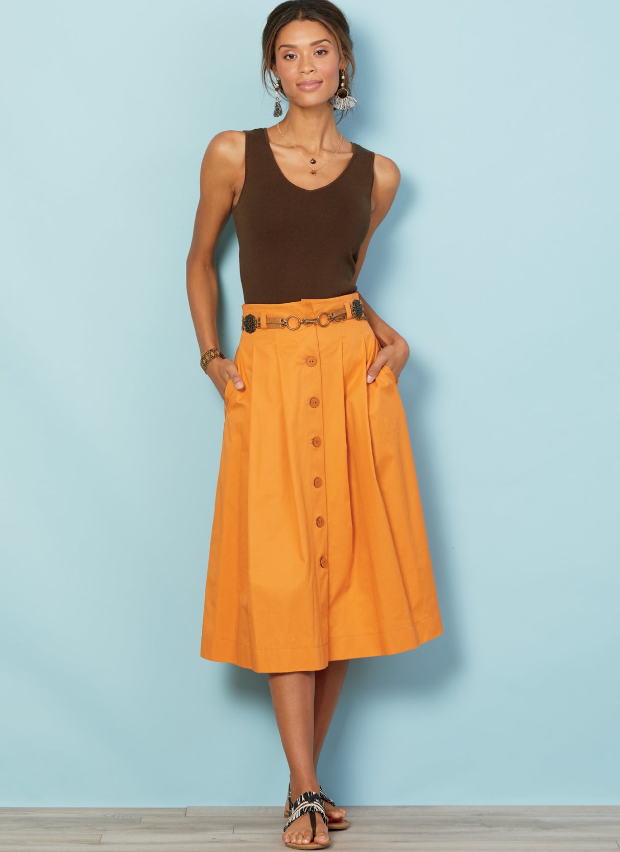 Patron McCall's n°7906 - Jupe plissée boutonnée pour femme