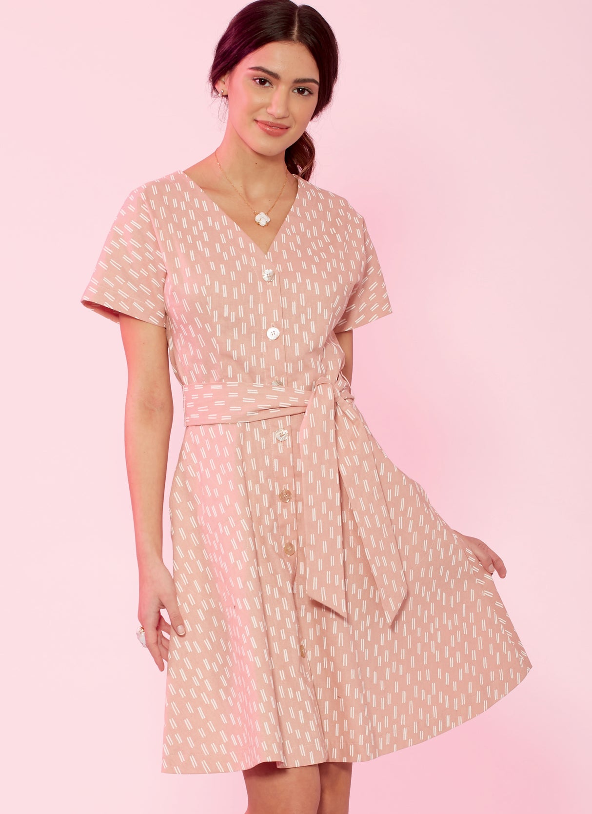 Patron McCall's n°7920 - Robes boutonnées élégantes