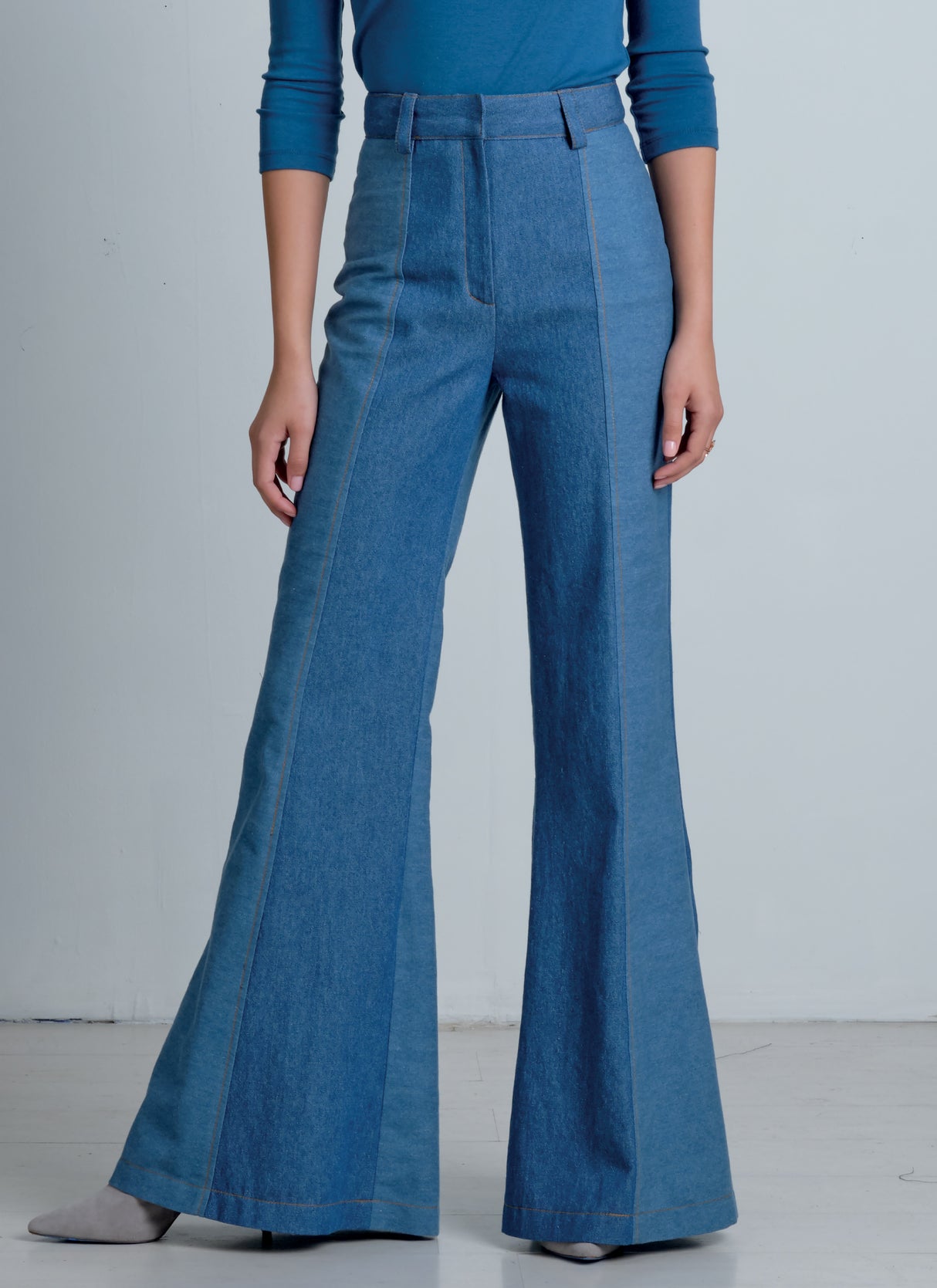 Patron McCall's n°8007 - Pantalon évasé avec variations de style