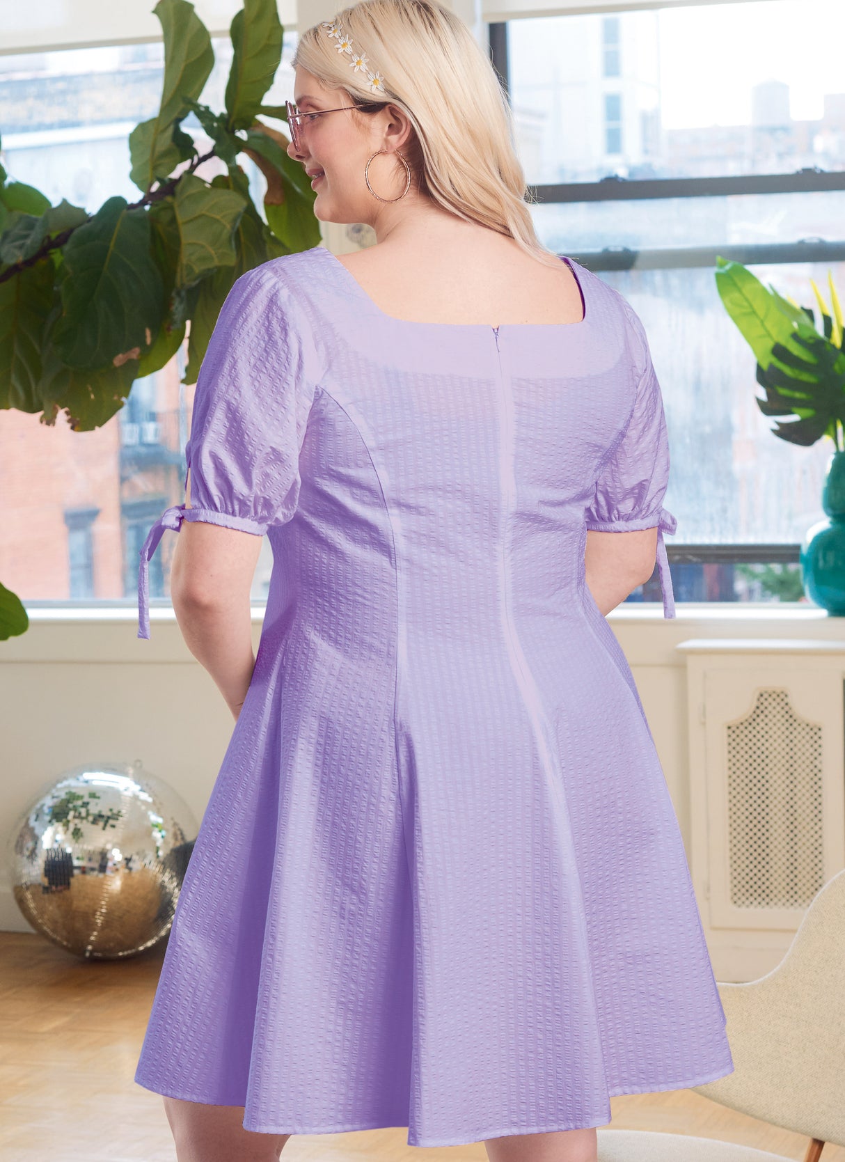 Patron McCall's n°8196 - Robe ajustée et évasée avec variations