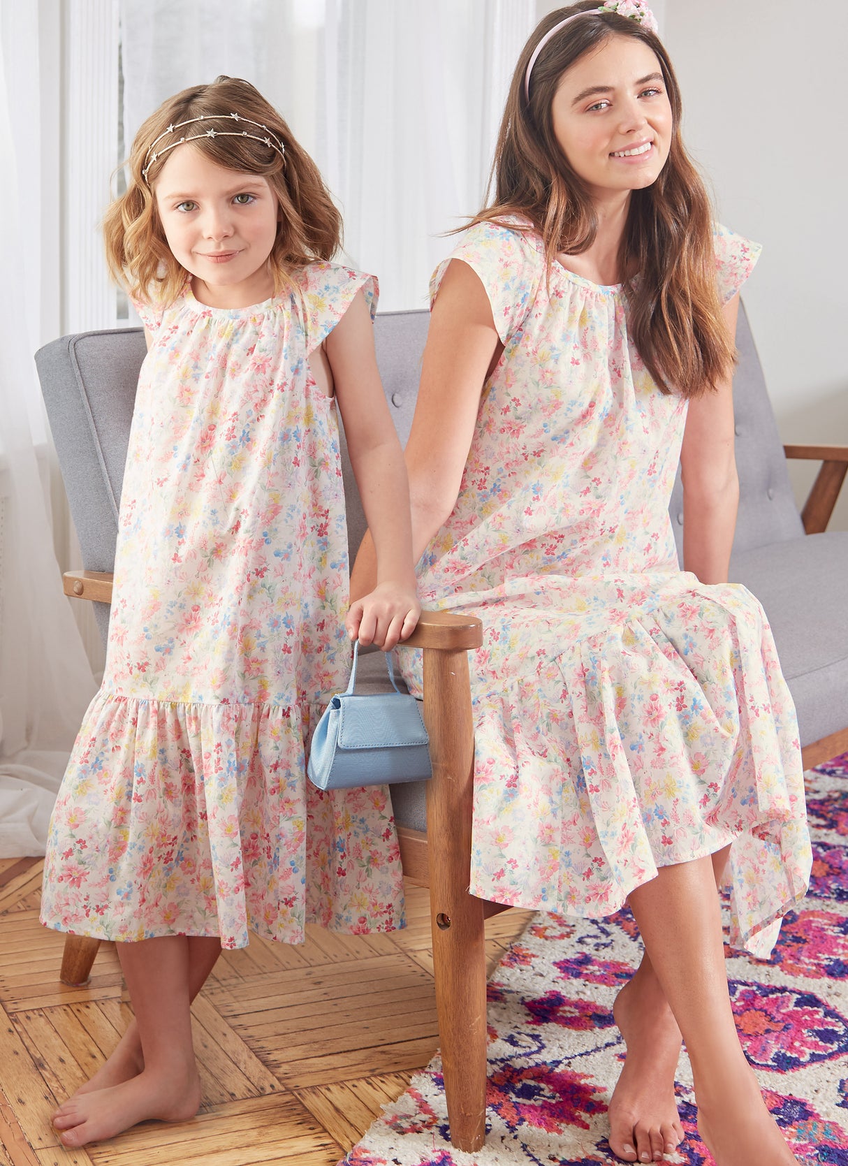 Patron McCall's n°8216 - Robes pour femmes et enfants