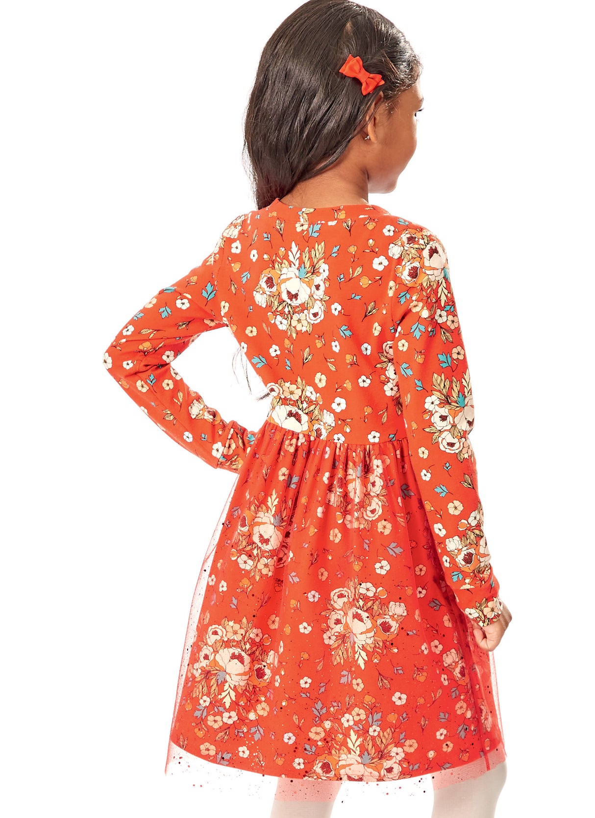 Patron McCall's n°8251 - Robe ajustée et évasée pour enfants