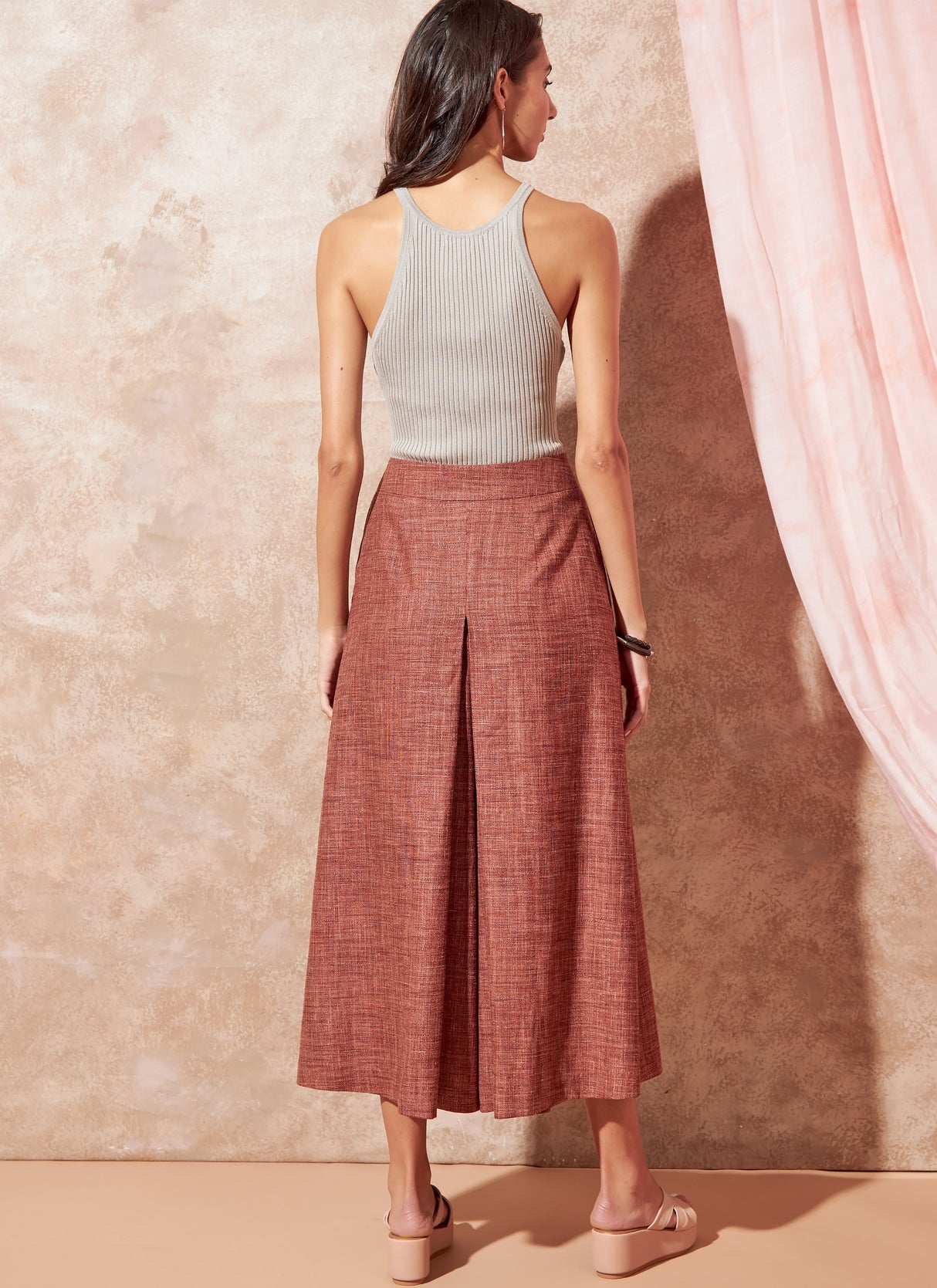 Patron McCall's n°8260 - Jupe, short et pantalon pour femmes