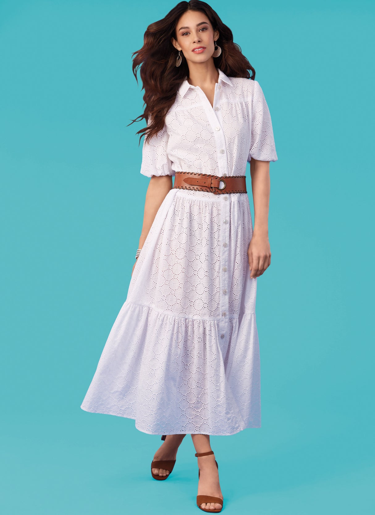 Patron McCall's n°8285 - Haut et robes chemisier à volants