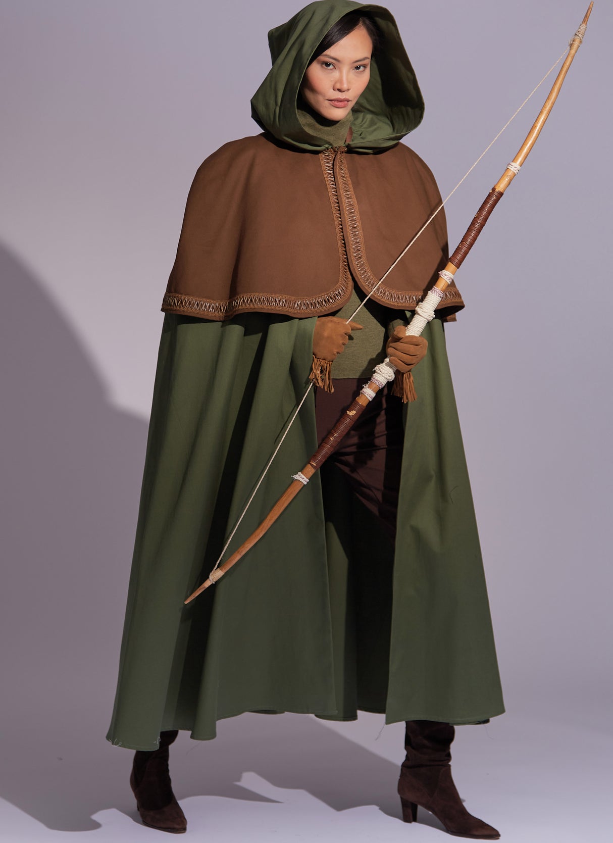 Patron McCall's n°8335 - Capes de déguisement