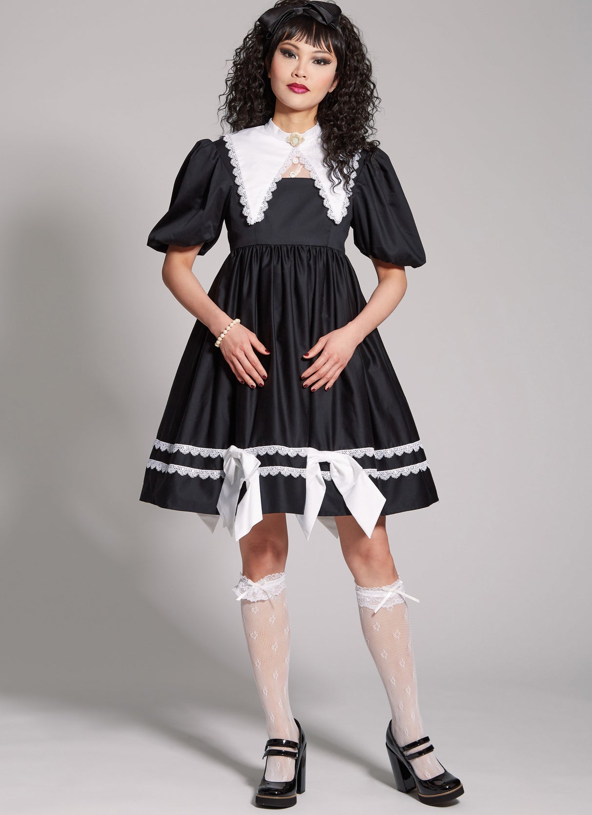 Patron McCall's n°8336 - Robes à manches bouffantes