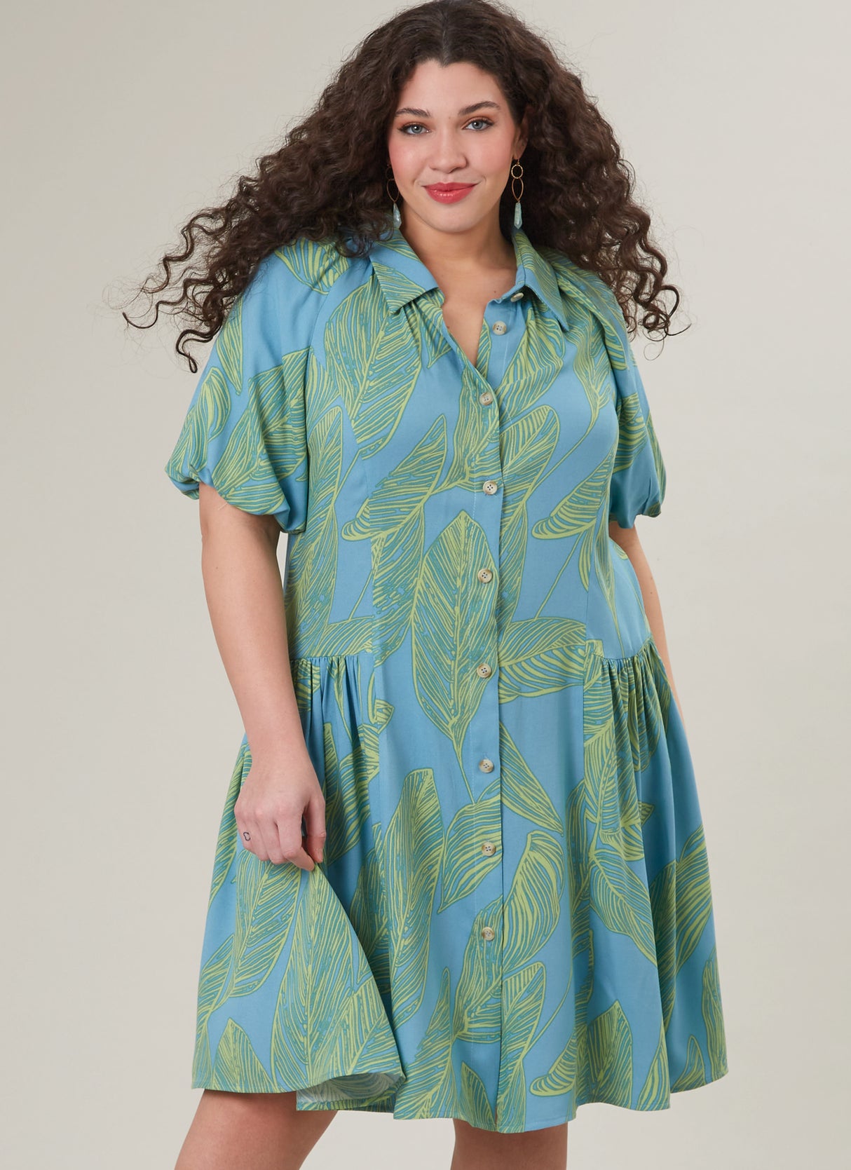 Patron McCall's n°8385 - Robe chemisier à manches bouffantes