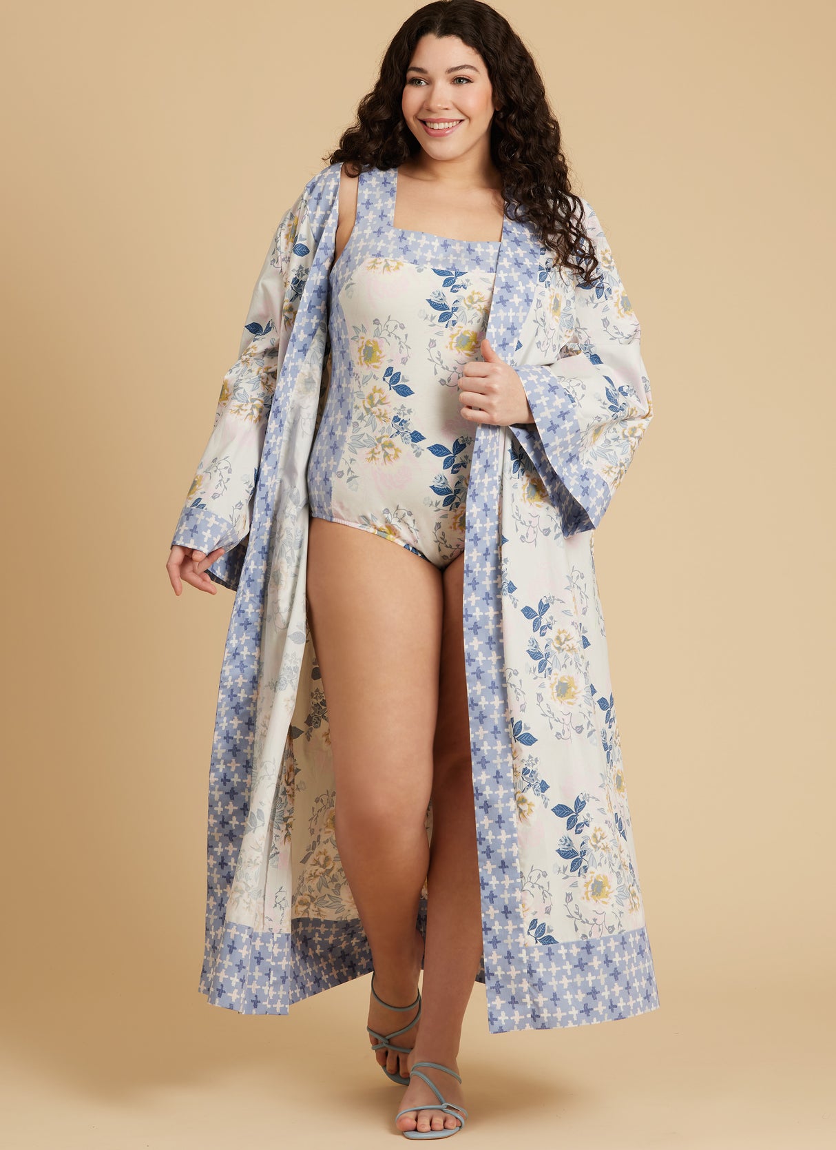 Patron McCall's n°8412 - Body, peignoir, short et pantalon