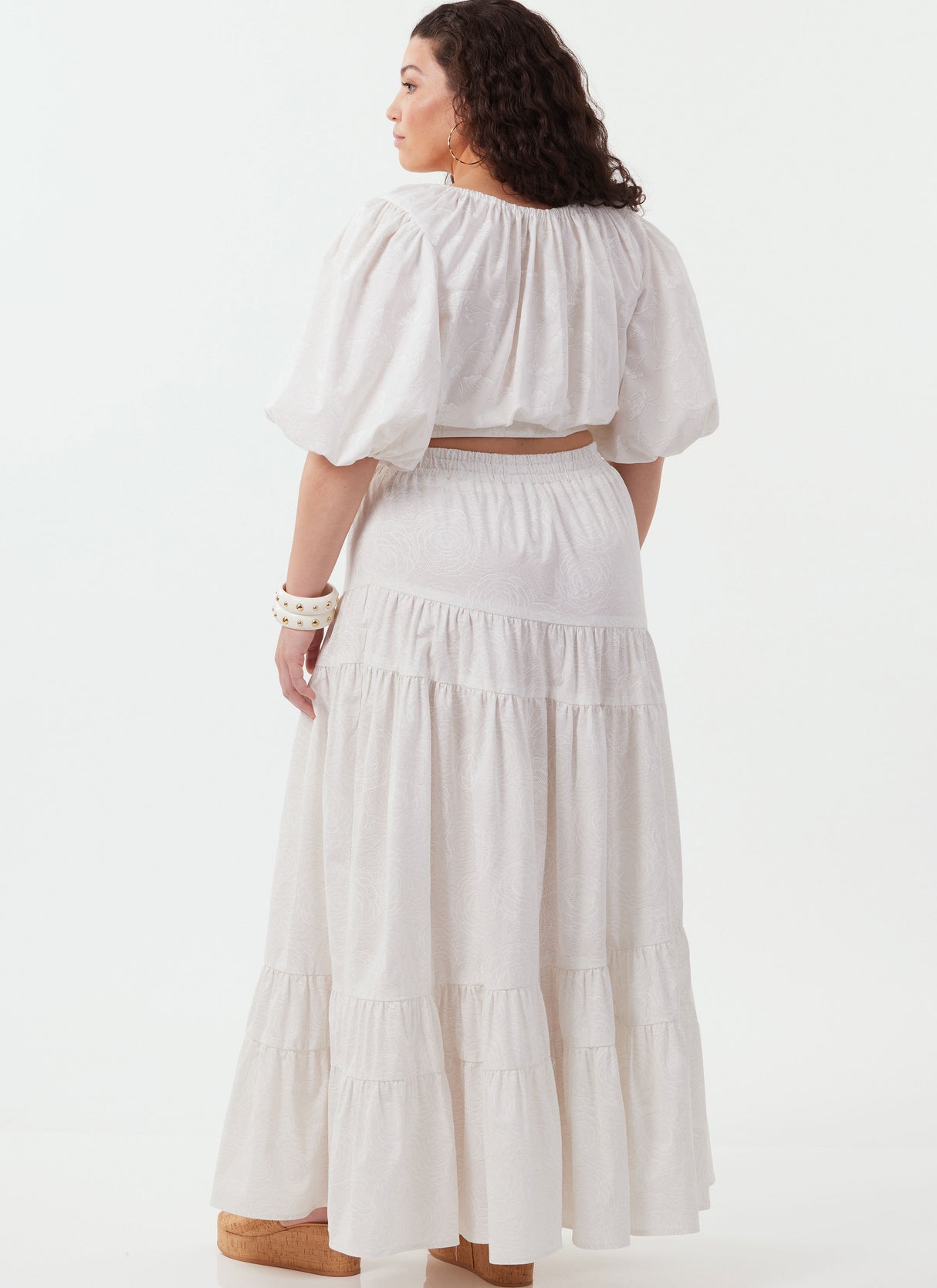 Patron McCall's n°8483 - Hauts et jupes pour femmes