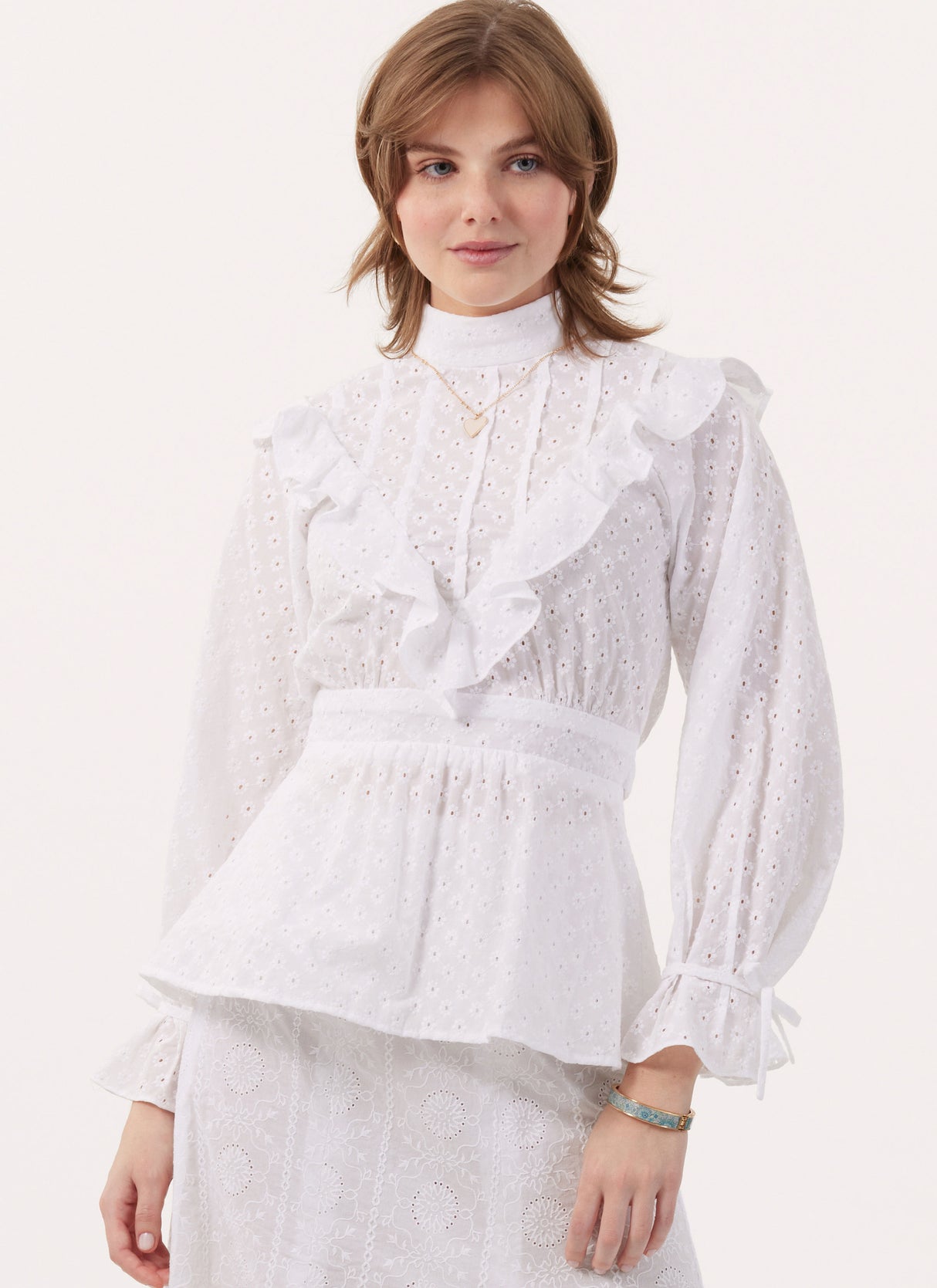 Patron McCall's n°8490 - Hauts et jupes vintage pour femmes