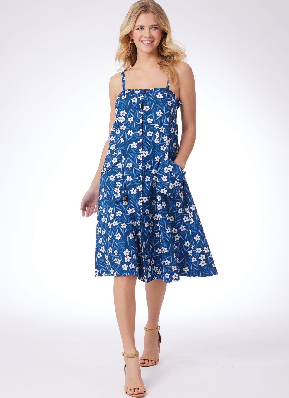 Patron McCall's n°8499 - Robe et haut vintage par Laura Ashley