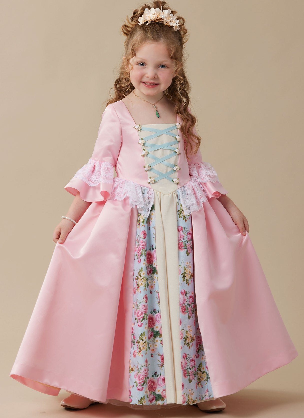 Patron McCall's n°8549 - Déguisement de robe de princesse