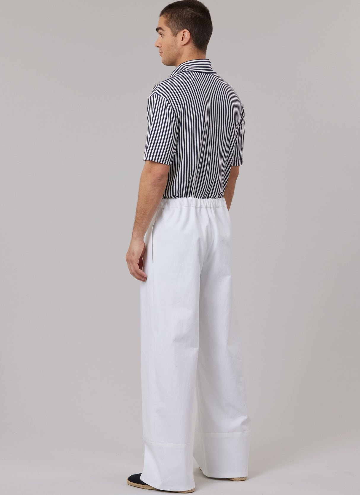 Patron McCall's n°8588 - Pantalon ample unisexe en deux longueurs