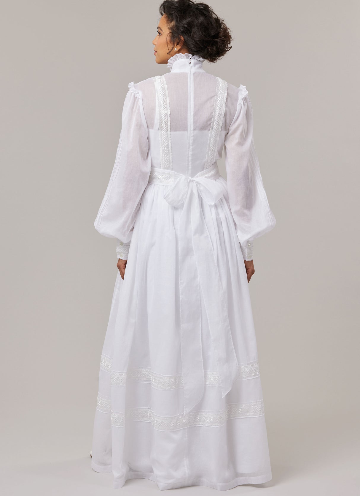 Patron McCall's n°8595 - Robe longue vintage