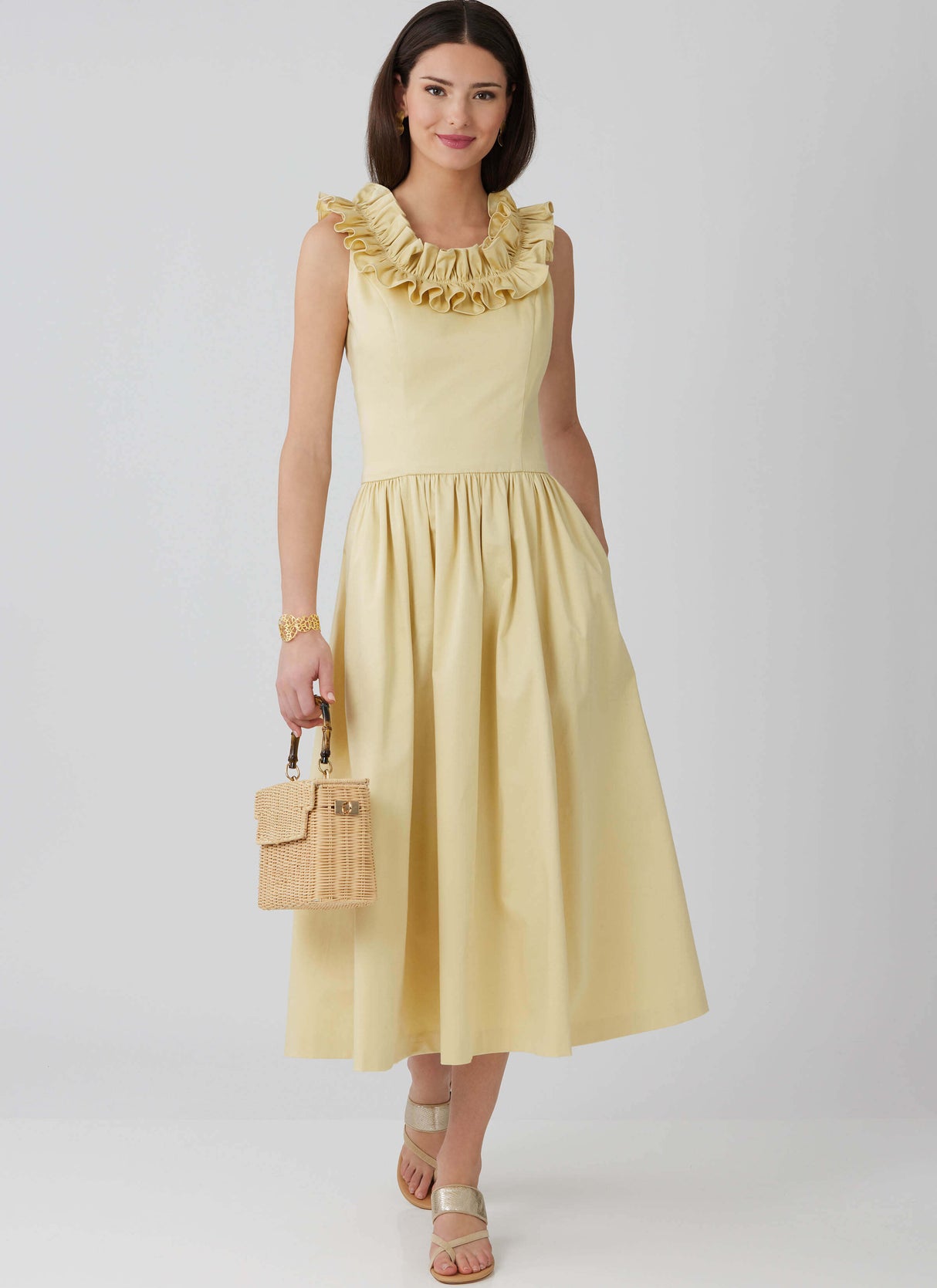 Patron McCall's n°8650 – Robes cintrées à coutures princesse