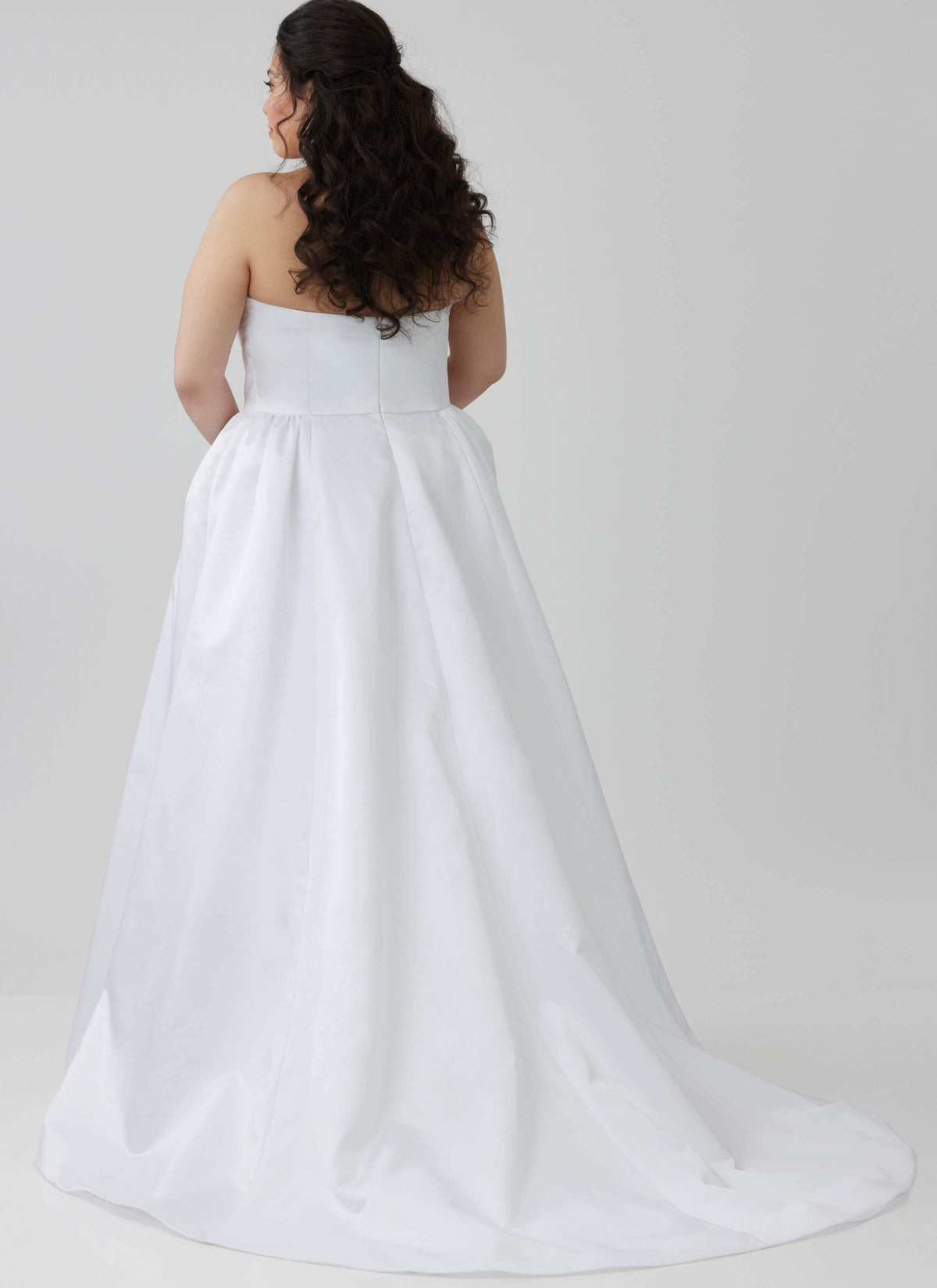 Patron McCall's n°8653 – Robe de mariée bustier