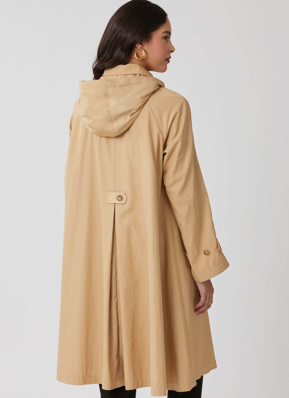 Patron McCall's n°8655 – Trench-coat évasé à capuche