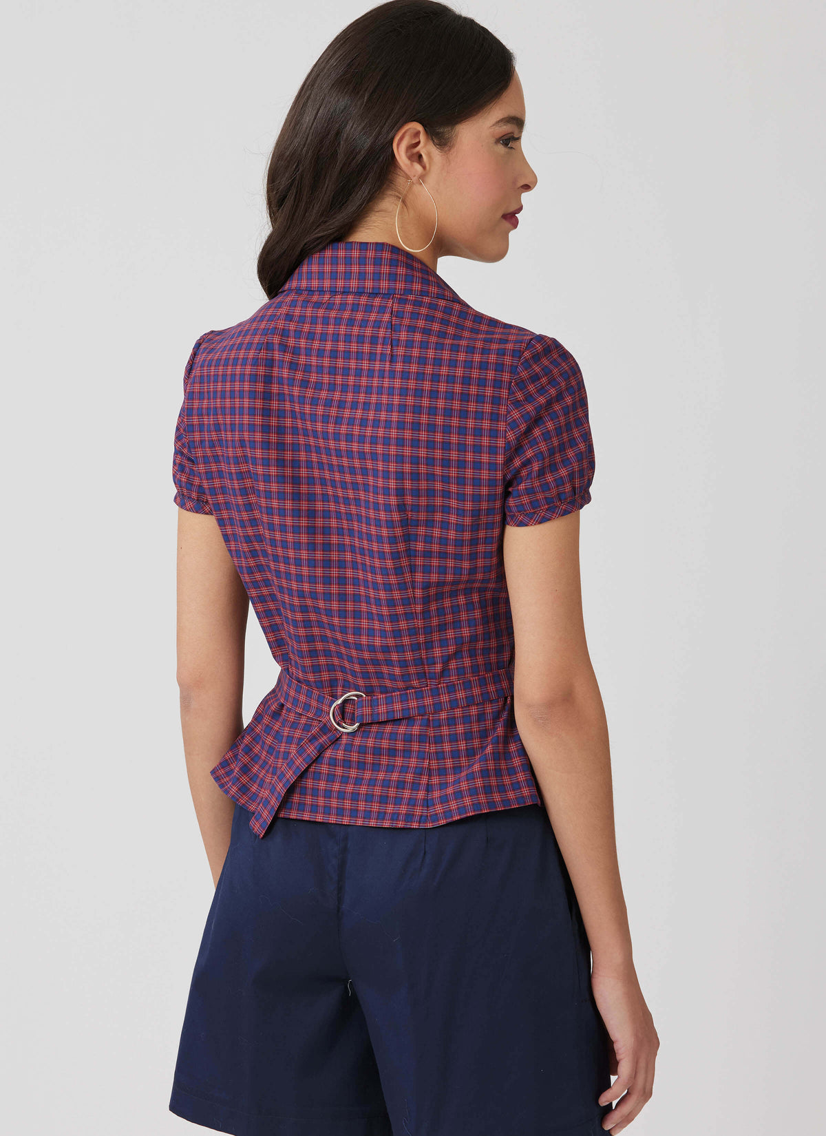 Patron McCall's n°8658 – Hauts à décolleté cœur