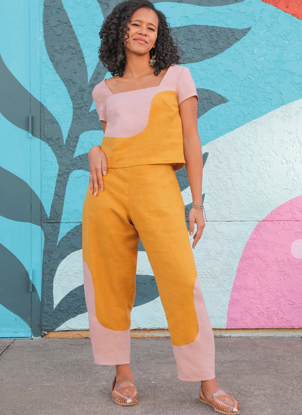 Patron Know Me n°2033 – Haut court et pantalon pour femmes