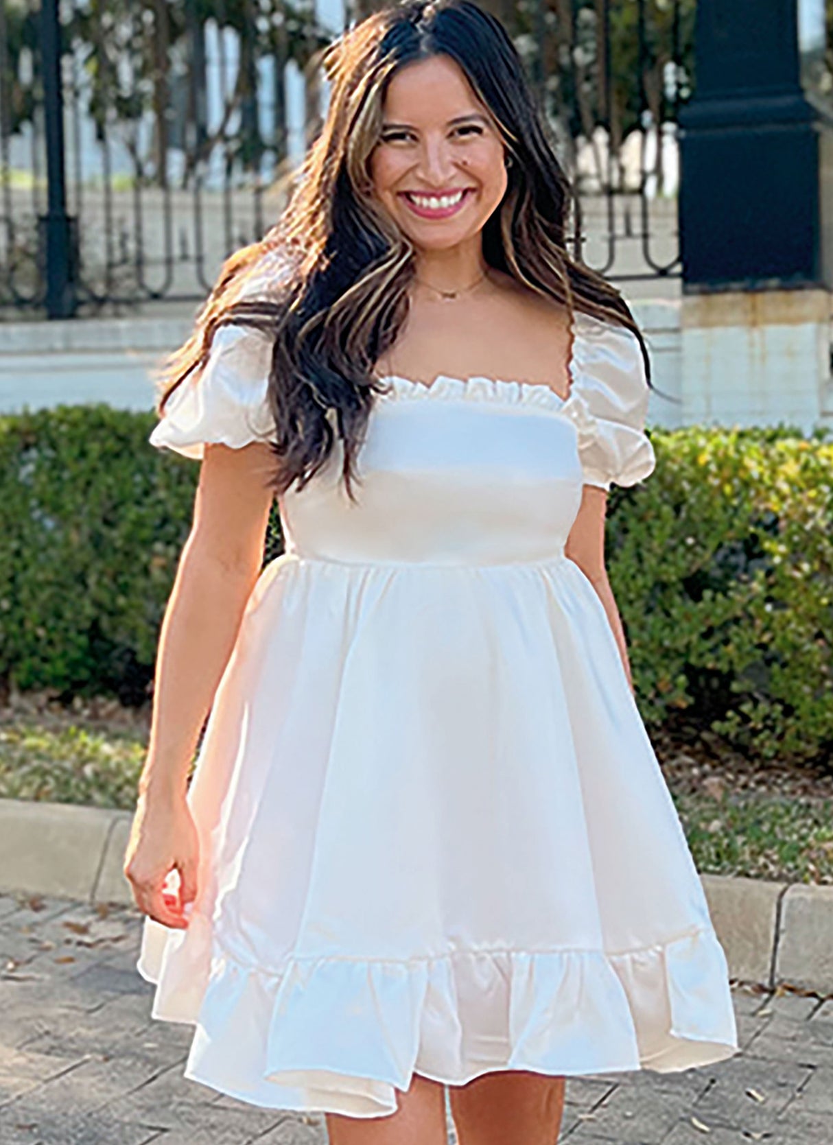 Patron Know Me n°2039 – Robe babydoll avec variations de manches pour femmes