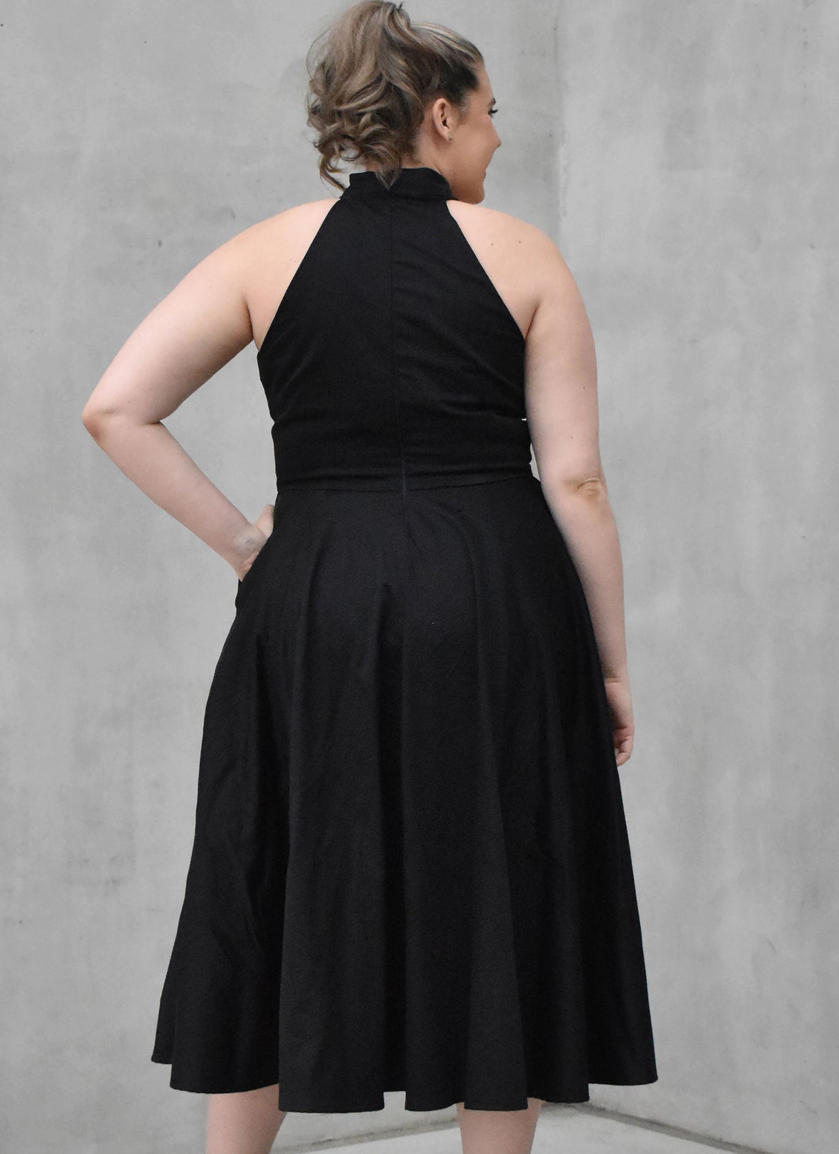 Patron Know Me n°2085 – Robe à épaules dénudées pour femmes