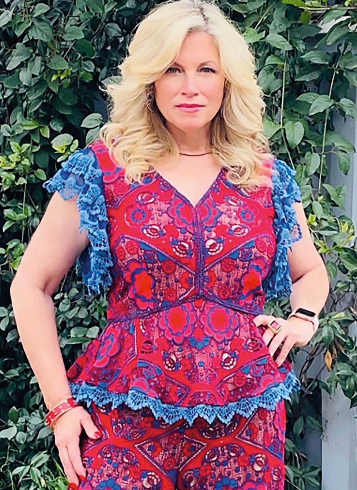 Patron Know Me n°2092 – Ensemble haut à basque et pantalon pour femmes