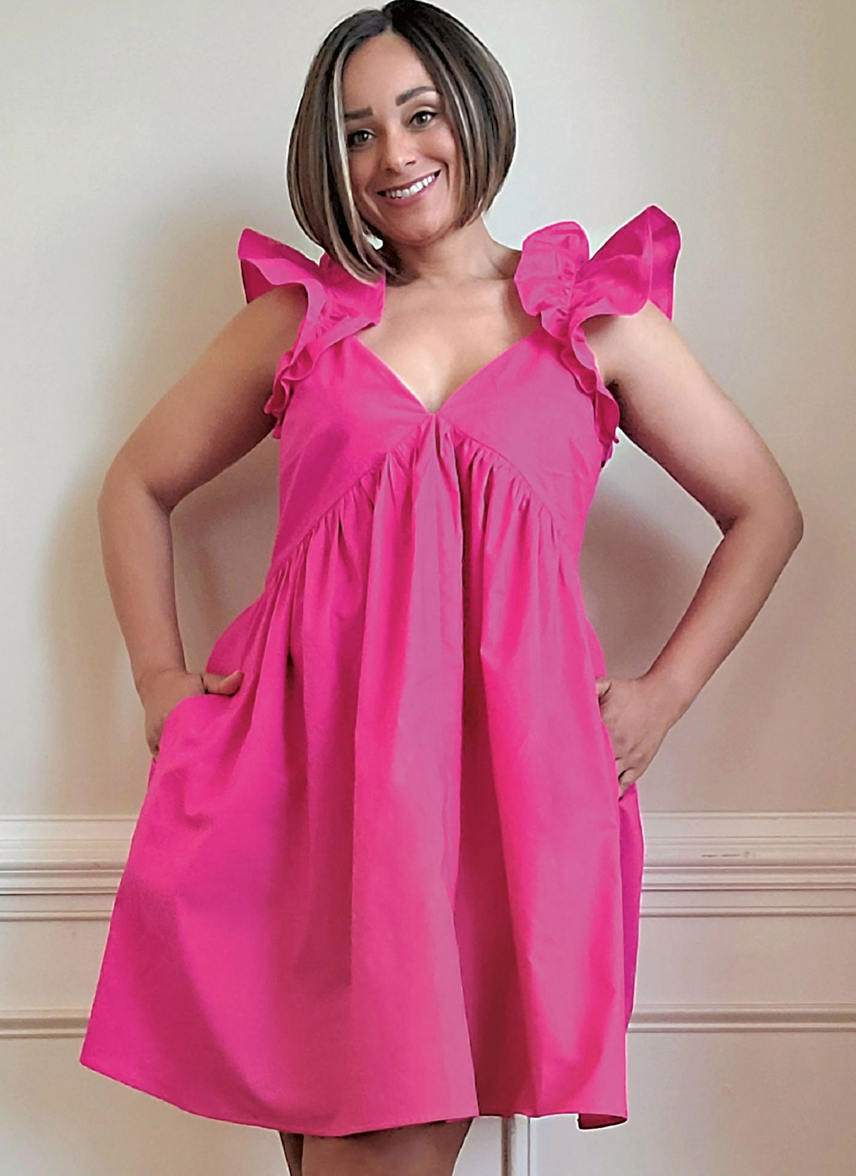 Patron Know Me n°2126 – Robe d’été à encolure V & manches volantées