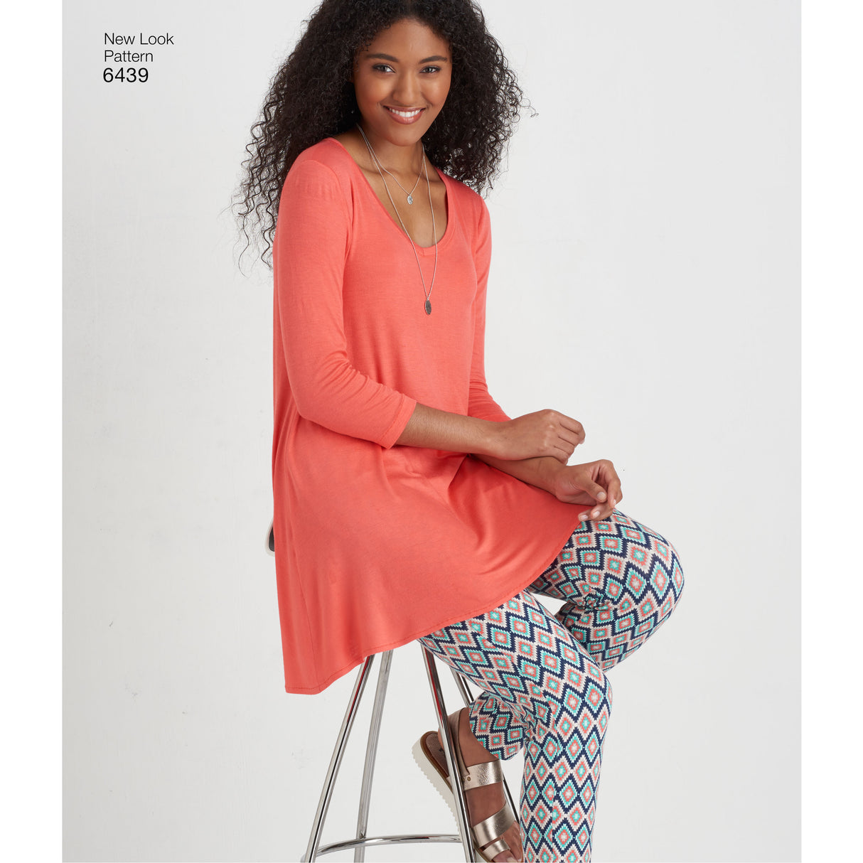 Patron New Look n°6439 – Ensemble femme tunique et leggings